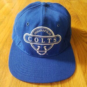 Vintage Retro MacGregor Indianapolis Colts NFL Snapback